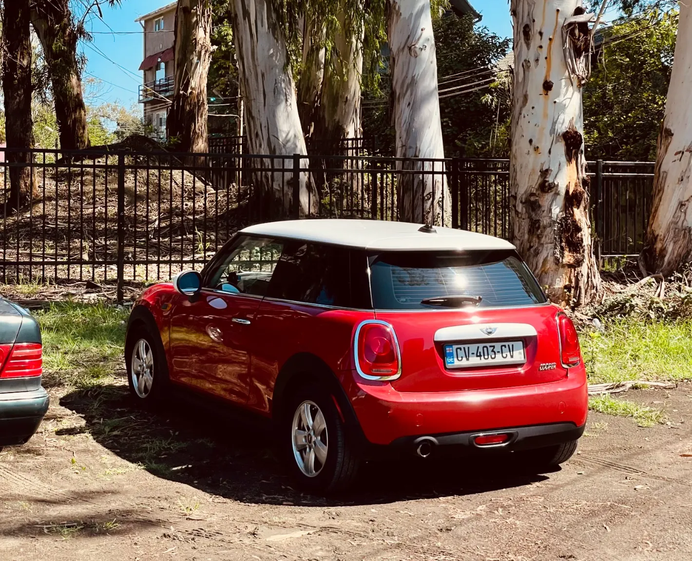 Дорога в горах Грузии